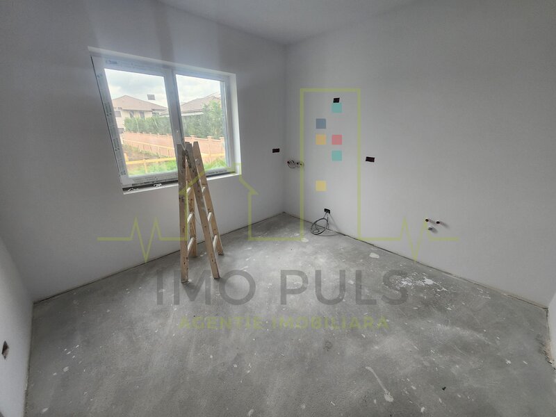 Dumbravita, duplex despartit prin garaj, 4 dormitoare, 3 bai.